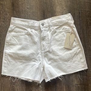 NWT Universal Thread Boyfriend shorts.